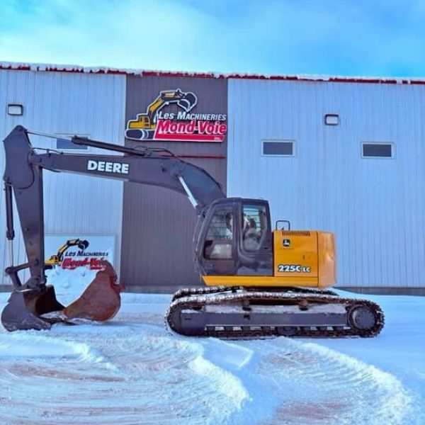 Pelle Hydraulique John Deere 225C - 2005