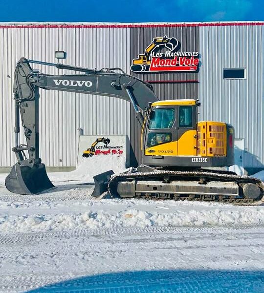 Pelle Hydraulique Volvo EC235C - 2012