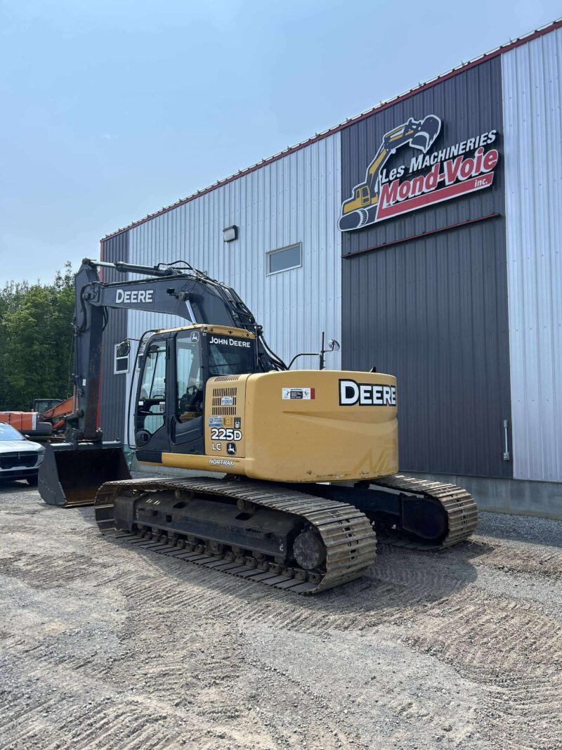 Excavatrice John Deere 225D Lc – Image 4