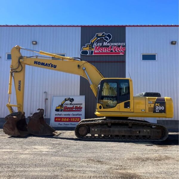 Excavatrice Komatsu PC200 – 2019