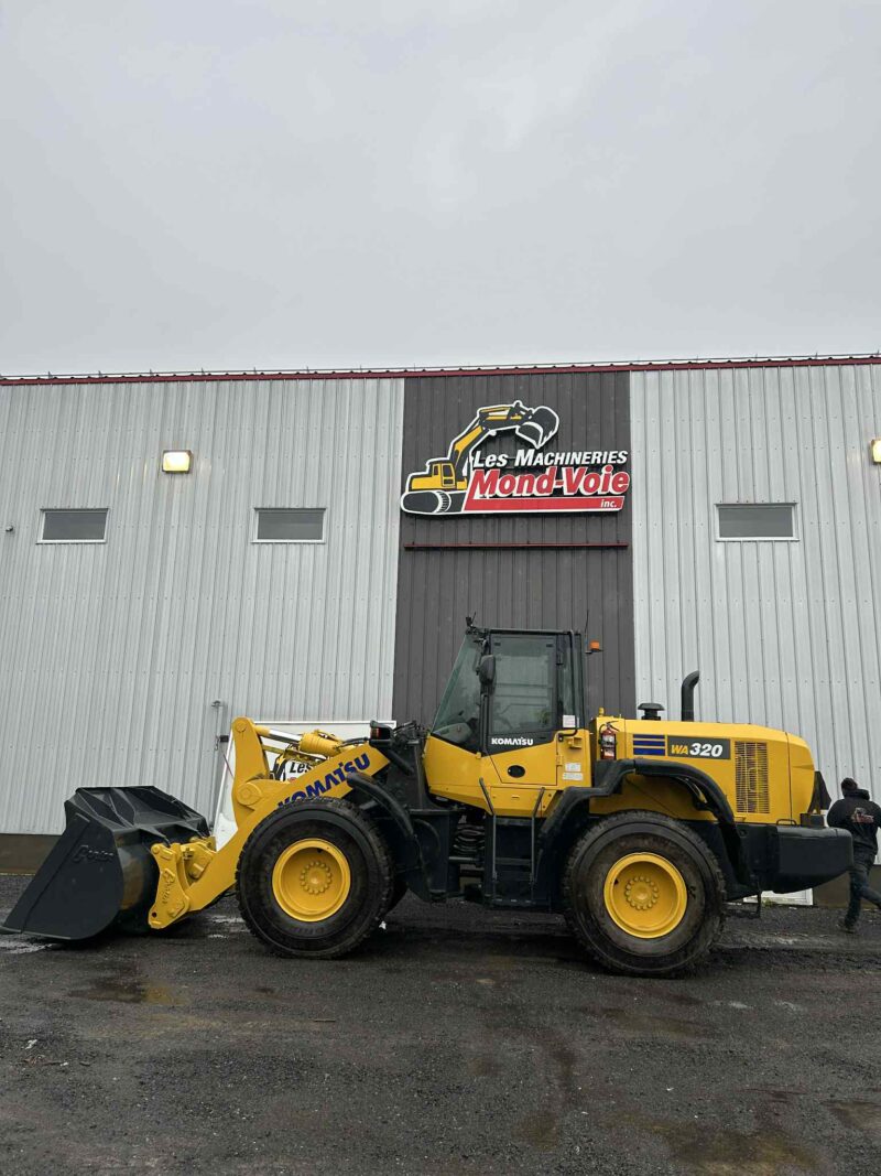 Loader komatsu WA320