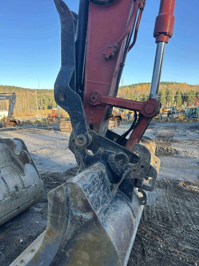 0e163c64341fbc73ee6e205eb6350159