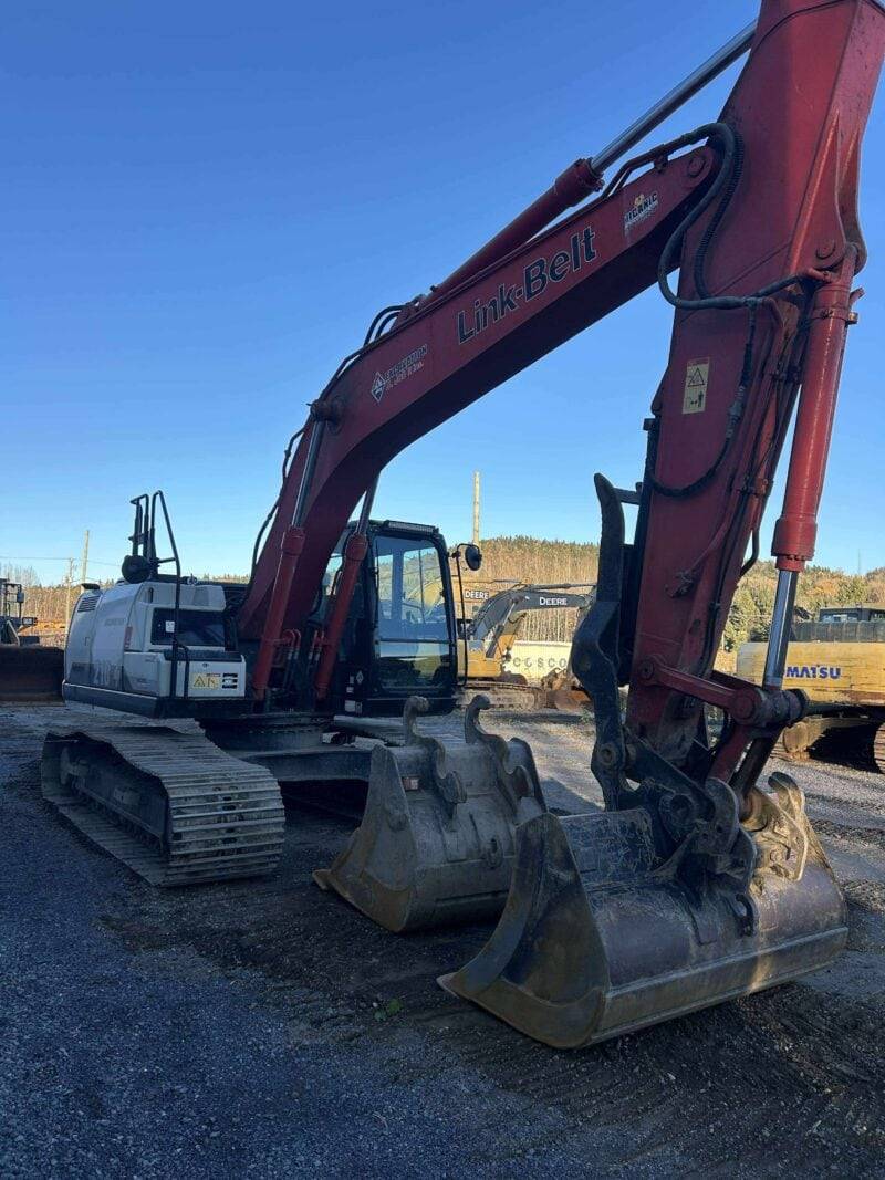 6bf8dae2b544baa7be70f646c5563123