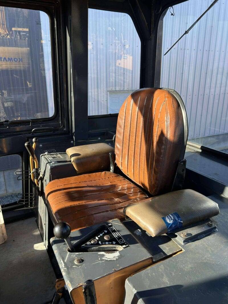 dc62423f36da74f27fe5d5b6963e317d