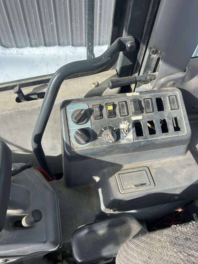 9925133ebfe595c28077345ced3932b1