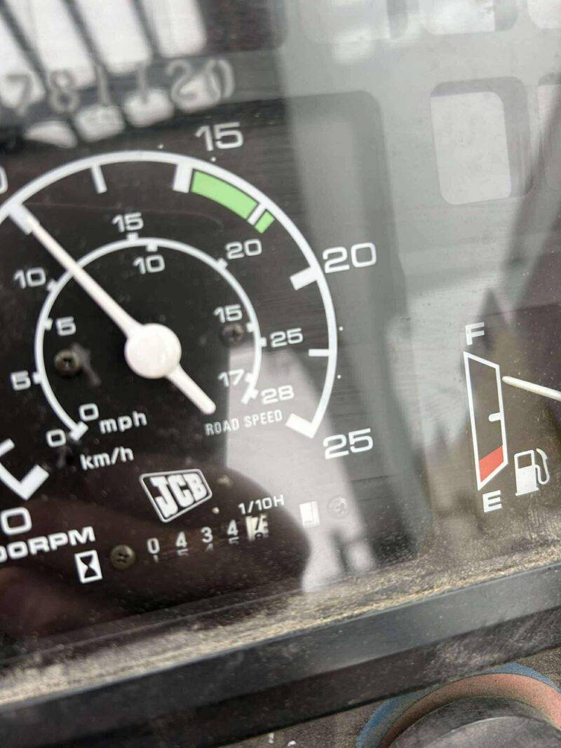 8bf50aca98ed7e56fc22a1beeab33d29